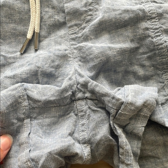 Athleta Cabo 100% Linen Shorts Blue Chambray size 12 - Picture 4 of 10
